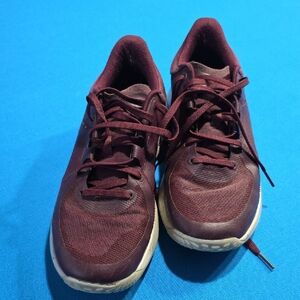 lululemon athletica Burgundy Sneakers